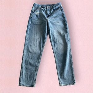American Eagle Curvy Mom Jean - Size 6 Regular